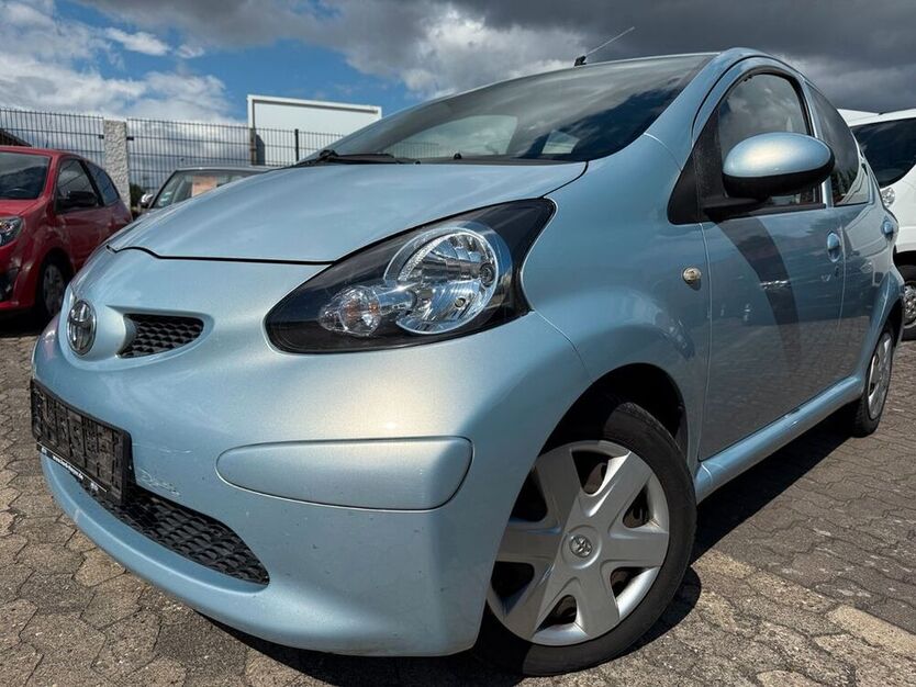Aygo (X)