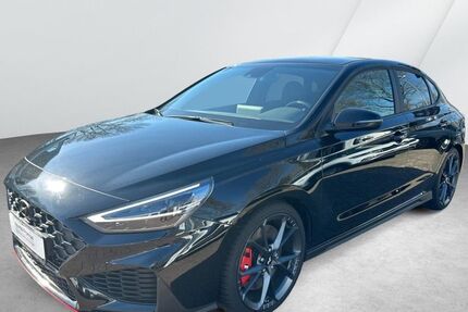 Hyundai i30 10.665 km 32.990 &euro; Bremen 28359