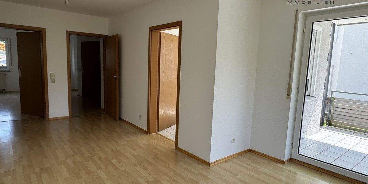 Etagenwohnung Geislingen - 4 Zimmer, 105 m&sup2;, 830&euro; | Angebot:25535266