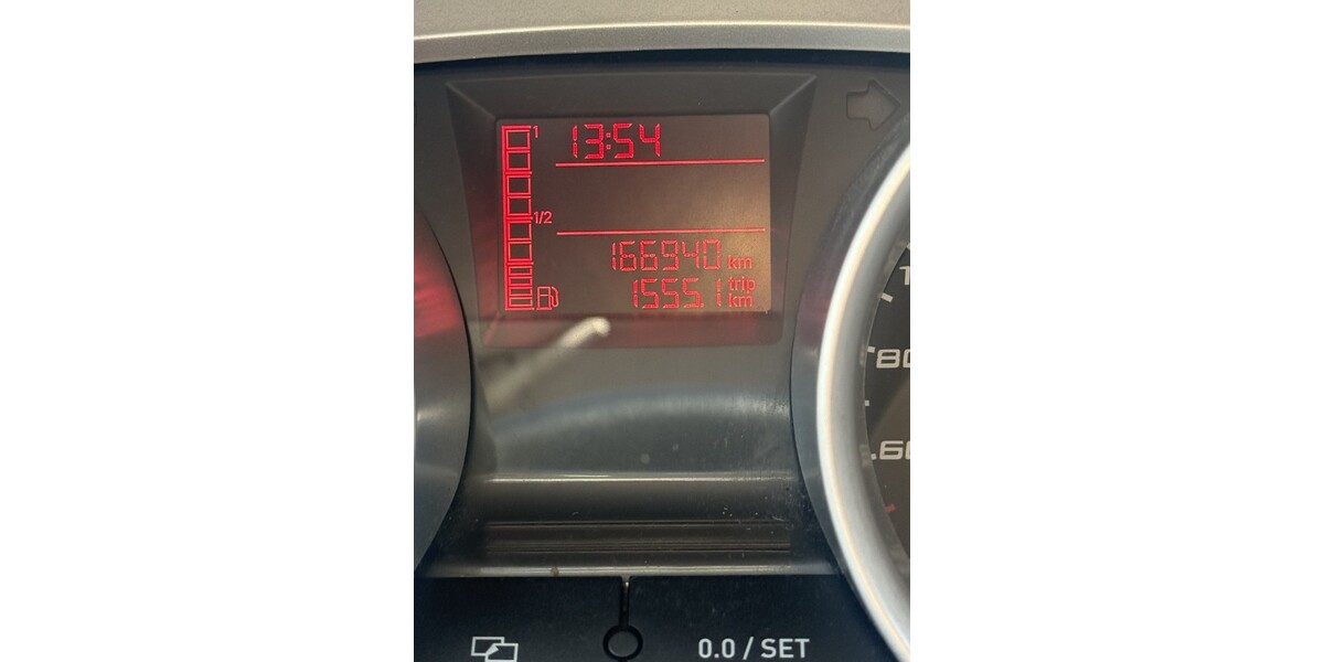 Seat Ibiza 166.940 km 5.200 &euro; Bad Oeynhausen 32545