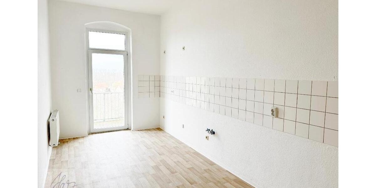 Etagenwohnung Riesa - 2 Zimmer, 73 m&sup2;, 395&euro; | Angebot:26400675