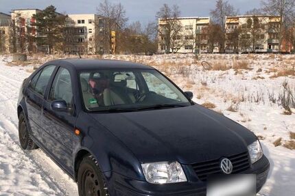 VW Bora 180.000 km 2.000 &euro; Malente 23714