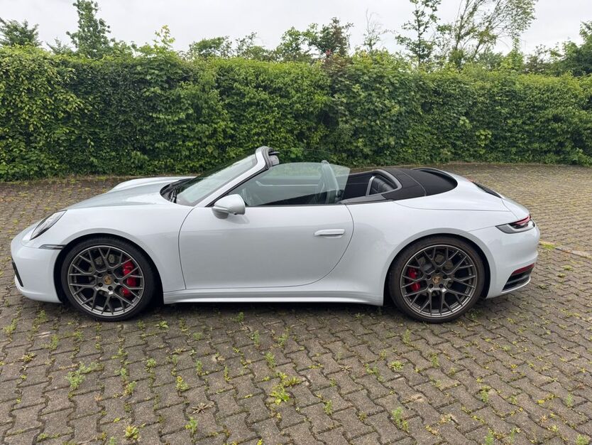 Porsche 992 9.000 km 166.000 € Vaterstetten - Neufarn 85646
