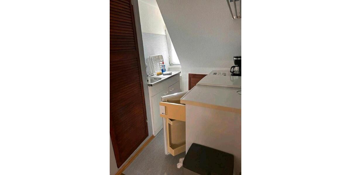 Dachgeschoßwohnung Wilhelmshaven Altengroden - 3 Zimmer, 50 m&sup2;, 57.000&euro; | Angebot:26869032