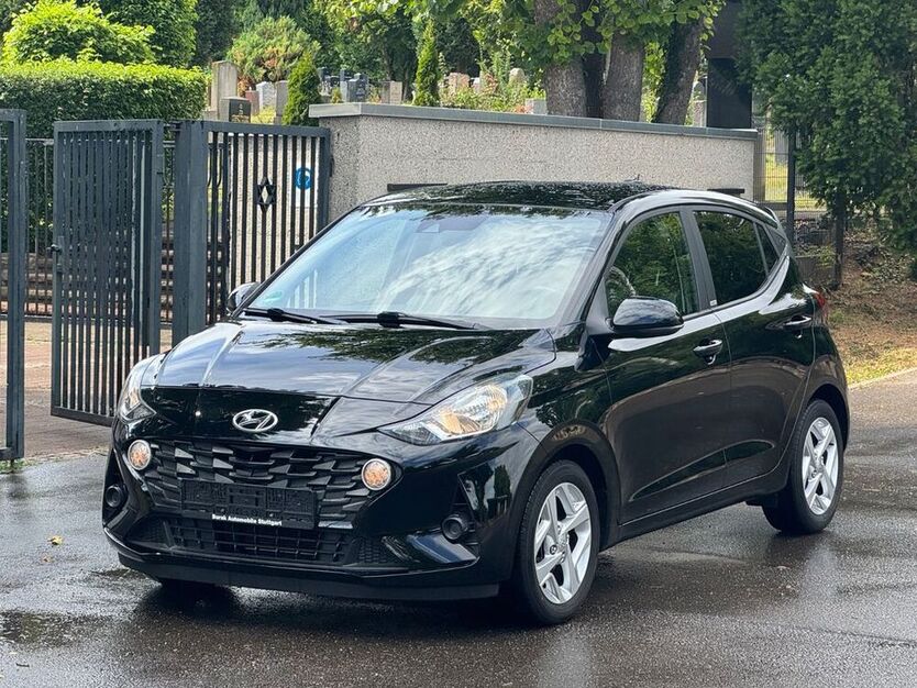 i10