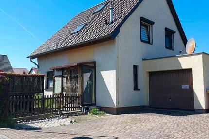 Einfamilienhaus mit Garage zimmer