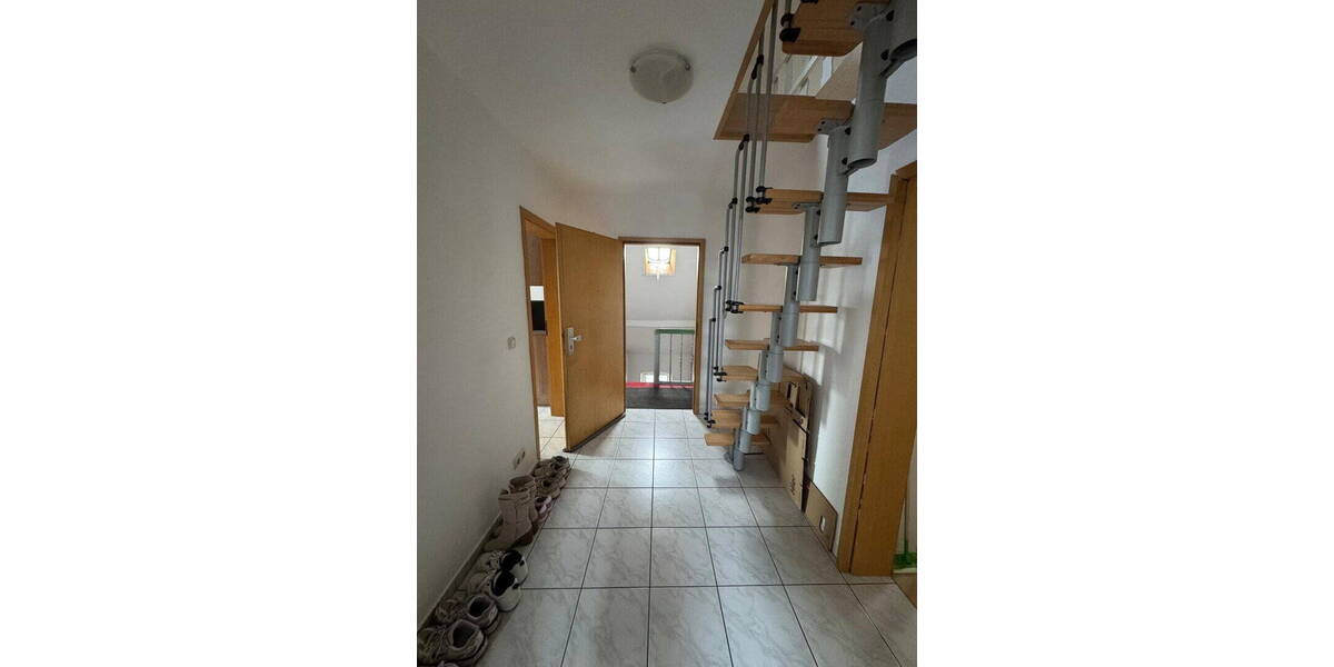 Etagenwohnung Bochum Linden - 3 Zimmer, 89 m&sup2;, 695&euro; | Angebot:26809697