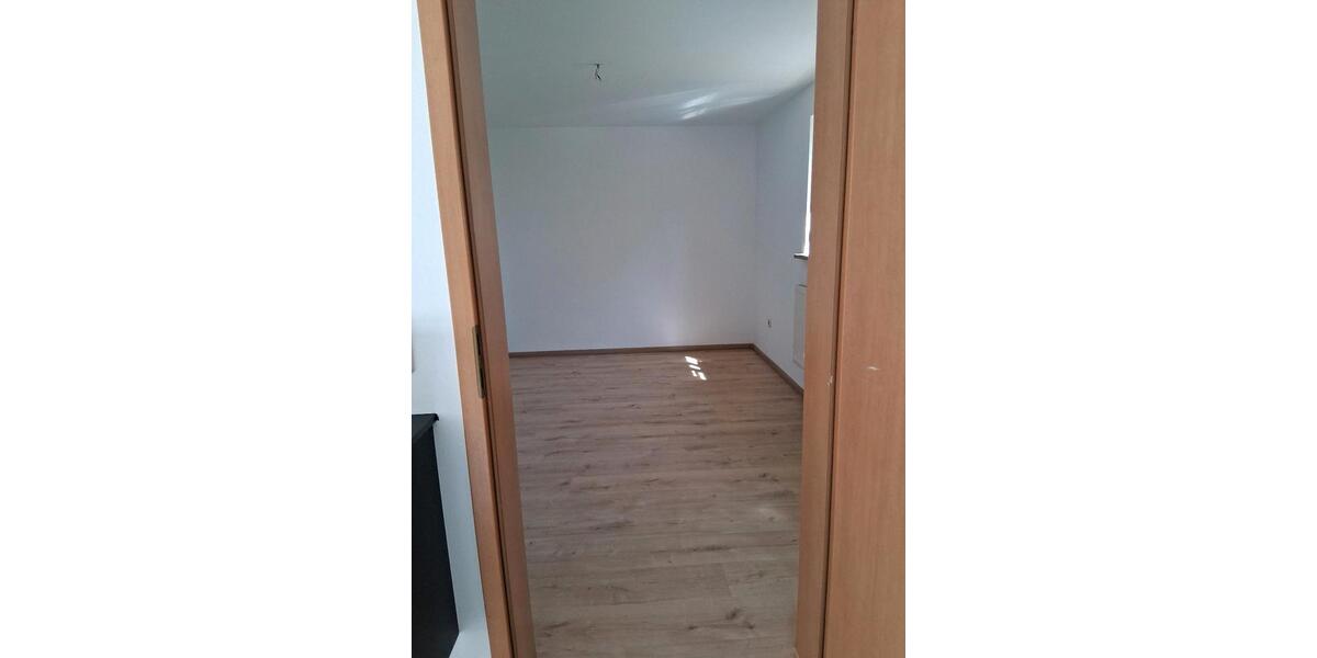 Terrassenwohnung Bad Windsheim - 2 Zimmer, 70 m&sup2;, 800&euro; | Angebot:26365032