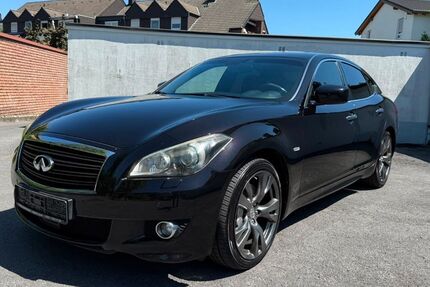 INFINITI M30 287.000 km 4.999 &euro; Herne 44653