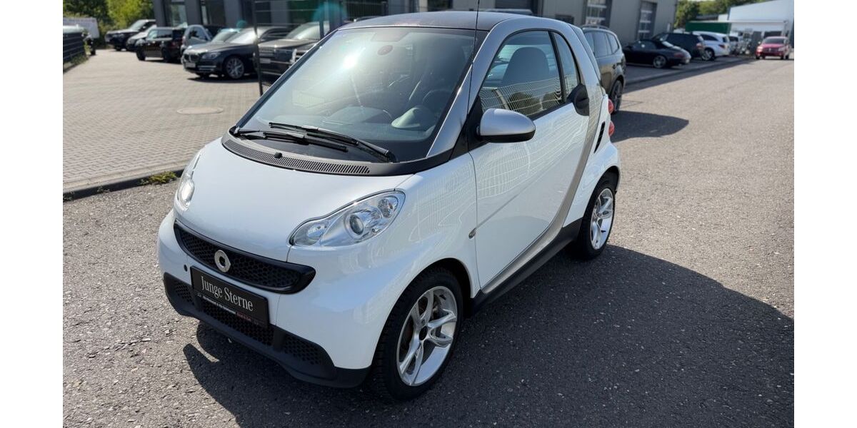 Smart ForTwo 49.000 km 6.800 &euro; Troisdorf (10 km Köln-Bonn Airport) 53842