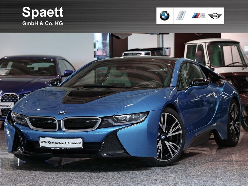 i8