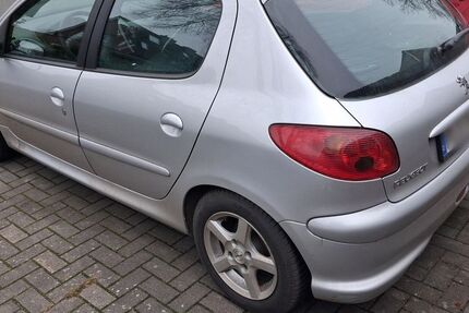 Peugeot 206 148.000 km 1.590 &euro; Schönkirchen 24232