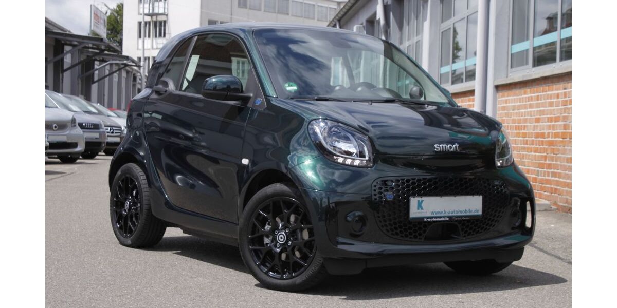Smart ForTwo 30.300 km 10.890 &euro; Stuttgart 70372