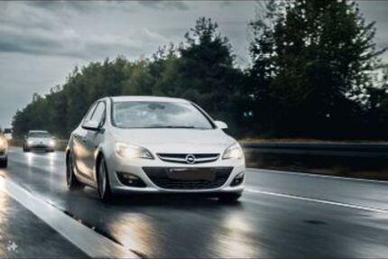 Opel Astra 159.000 km 3.200 &euro; Felsberg 34587