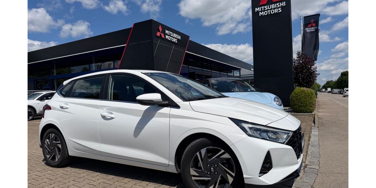 Hyundai i20 26.200 km 16.490 &euro; Königsbrunn 86343