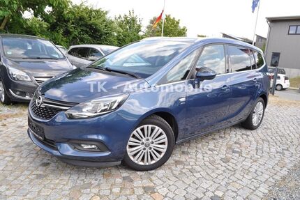 Opel Zafira 126.000 km 9.890 &euro; Ahrensbök 23623