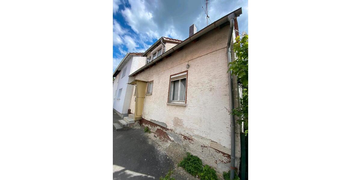 Einfamilienhaus Kronach - 5 Zimmer, 130 m&sup2;, 49.000&euro; | Angebot:24017267