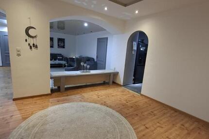 Wohnung Neunkirchen Kohlhof - 1 Zimmer, 170 m&sup2;, 1.200&euro; | Angebot:26413152