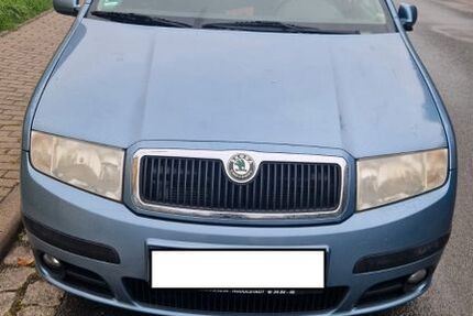 Skoda Fabia 151.465 km 1.900 € Jena 07749