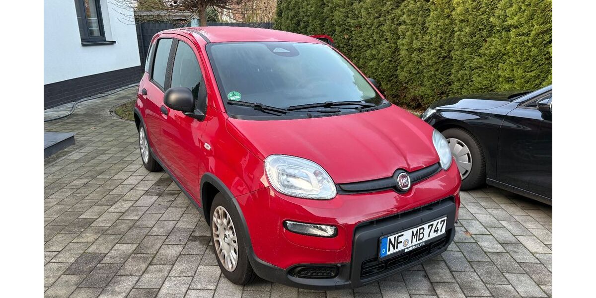 Fiat Panda 2.700 km 12.500 &euro; Hamburg 22399