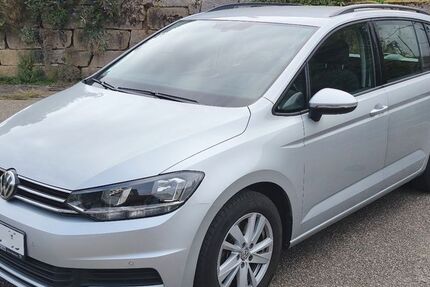 VW Touran 67.000 km 20.900 &euro; Gernsbach 76593