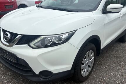 Nissan Qashqai 111.500 km 6.599 &euro; Elsterwerda 04910