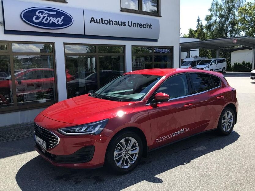 Ford Focus 21.500 km 22.990 € Tittling 94104