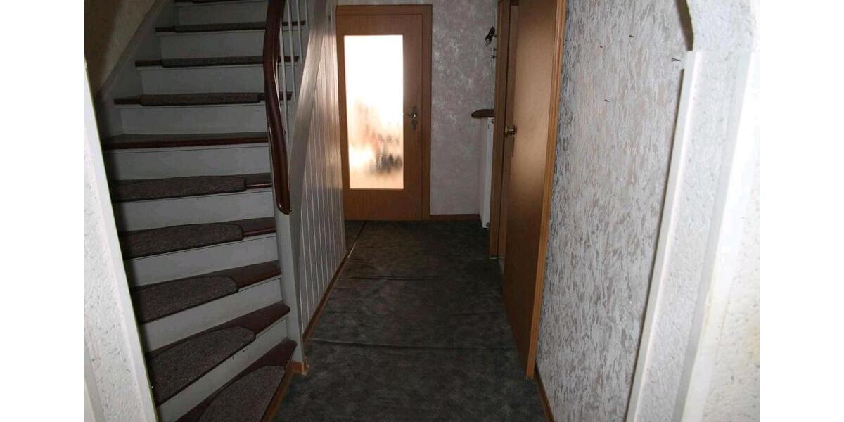 Doppelhaushälfte Tangerhütte - 3 Zimmer, 87 m&sup2;, 65.000&euro; | Angebot:27132363