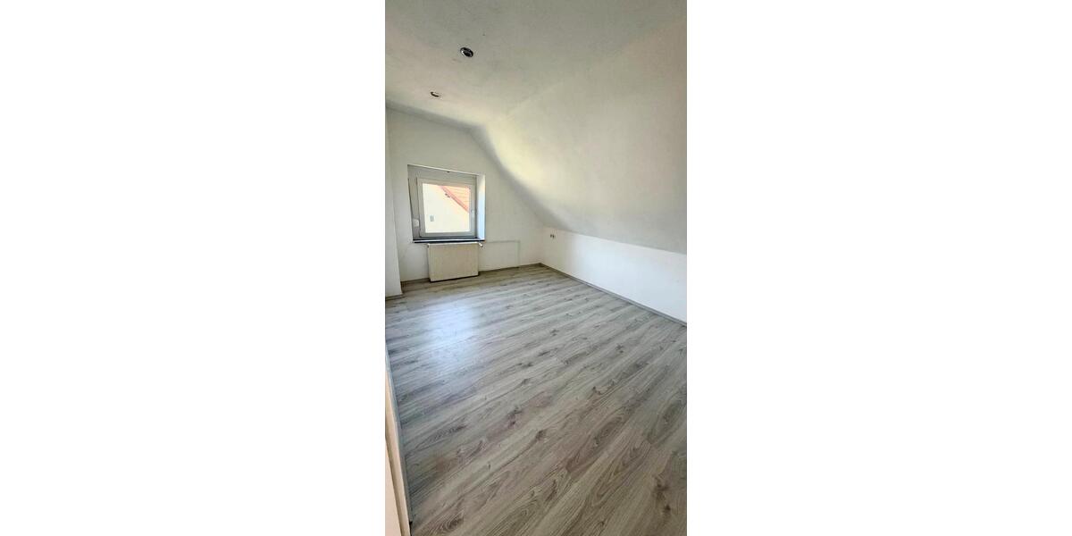 Einfamilienhaus Losheim am See - 6 Zimmer, 120 m&sup2;, 129.000&euro; | Angebot:27092310