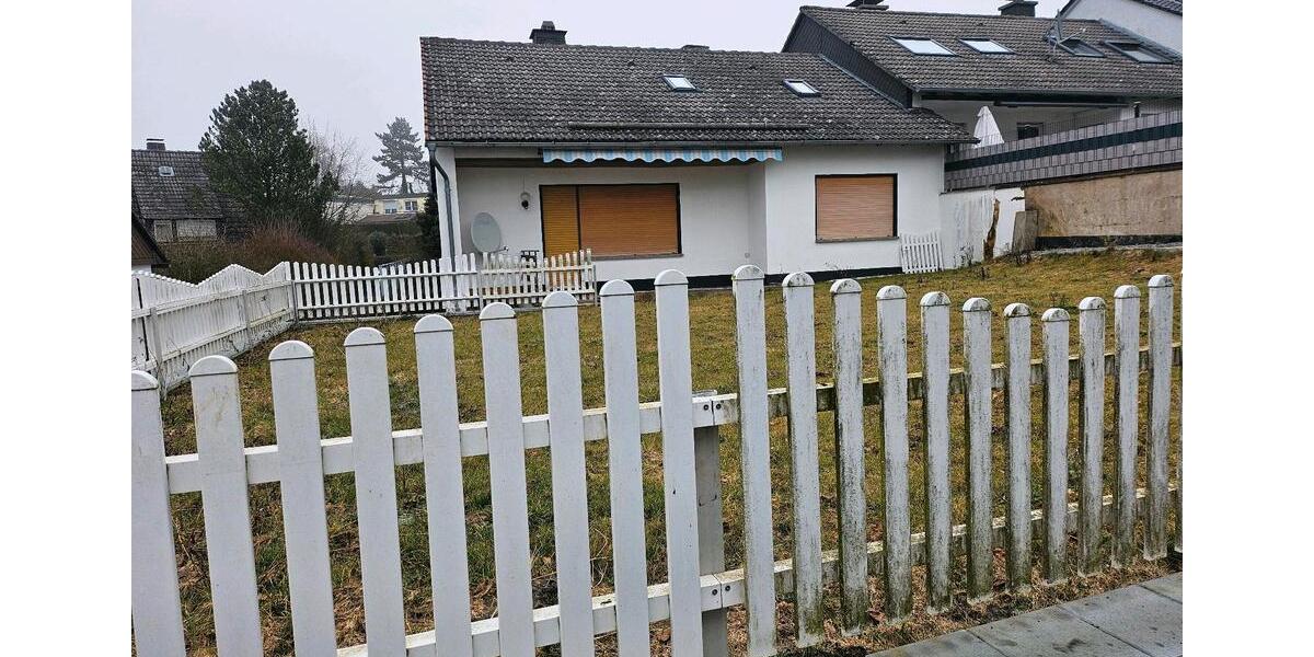 Reihenhaus Korbach - 6 Zimmer, 160 m&sup2;, 247.000&euro; | Angebot:25258961