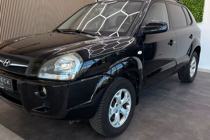 Hyundai TUCSON 178.000 km 3.900 &euro; Flensburg 24941