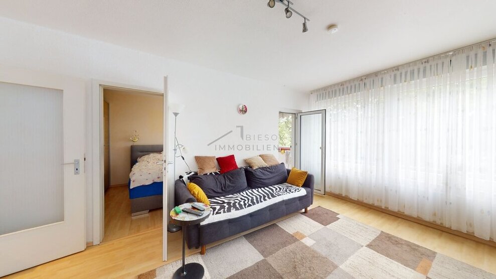 Großzügige 2-Zimmer Wohnung mit Balkon