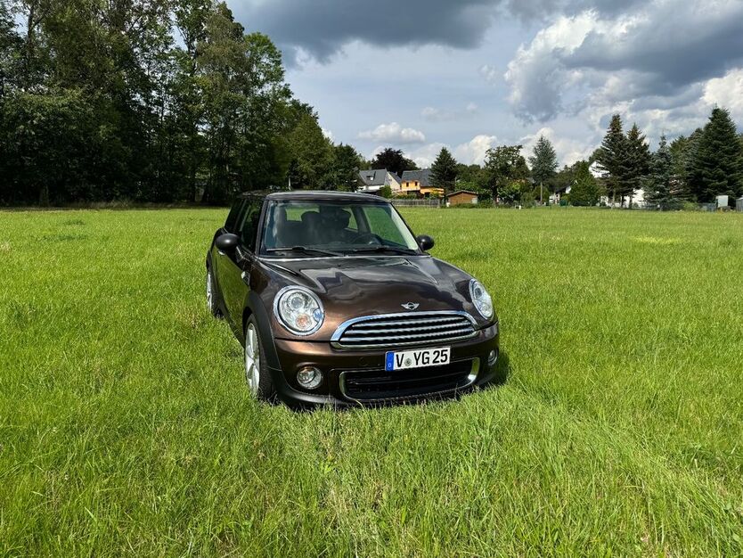 Mini ONE 135.000 km 5.999 € Kottengrün 08223