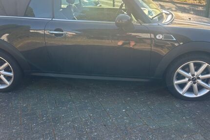 Mini Cooper Cabrio 124.950 km 5.990 &euro; Niederbrombach 55767