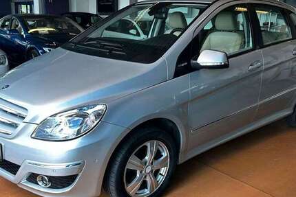 Mercedes-Benz B 180 122.949 km 7.390 € Bad Duerkheim 67098