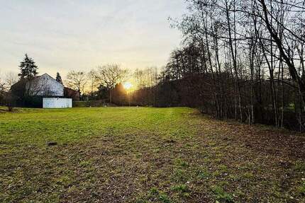 Baugrundstück nahe Uniklinik - geeignet für Mehrparteienhaus zimmer