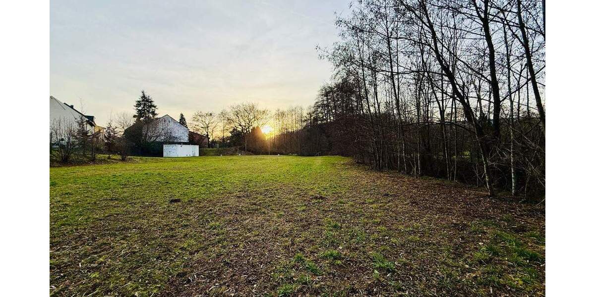 Baugrundstück nahe Uniklinik - geeignet für Mehrparteienhaus zimmer