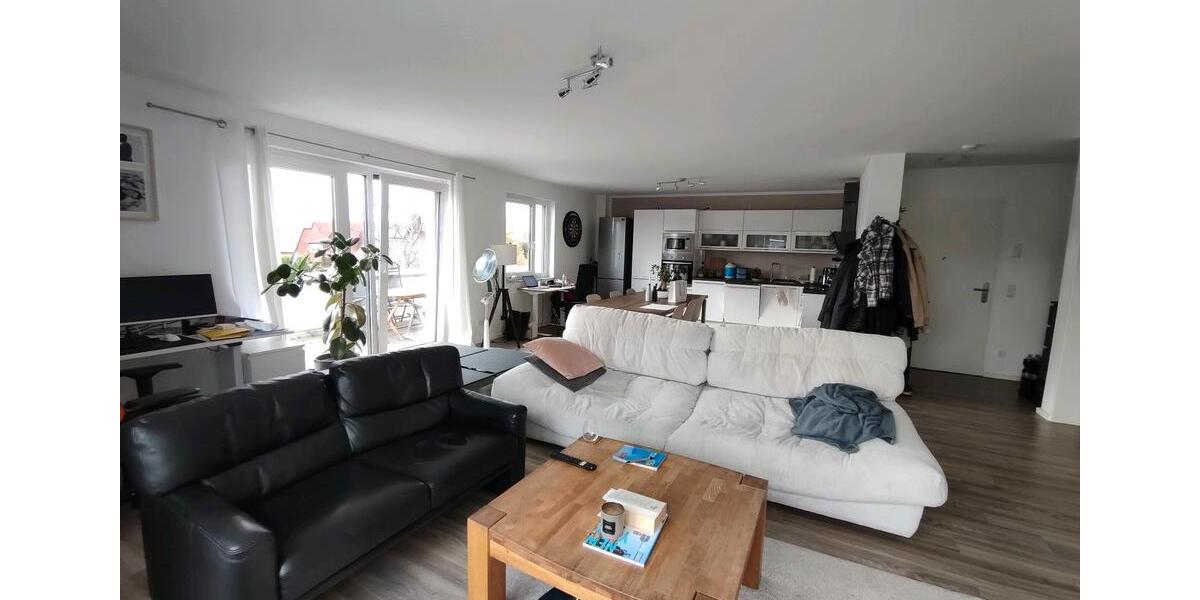 2-Zimmer-Wohnung mit riesiger Dachterrasse nur 815€ Kaltmiete 1 zimmer