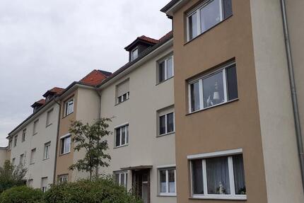 Wohnung Bitterfeld-Wolfen Wolfen - 3 Zimmer, 90 m&sup2;, 150.000&euro; | Angebot:27642379