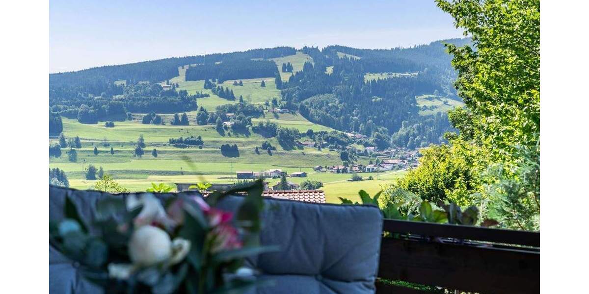 Mehrfamilienhaus, Wohnhaus Rettenberg - 7 Zimmer, 284 m&sup2;, 1.090.000&euro; | Angebot:25664870