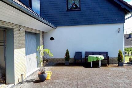 2 Familienhaus in bester Lage 11 zimmer