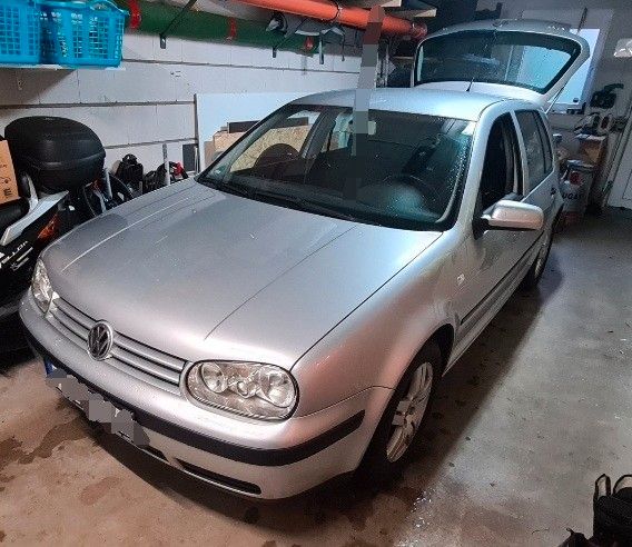VW Golf 200.600 km 750 &euro; Alpen 46519