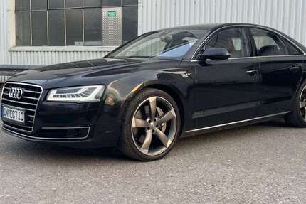 Audi A8 282.000 km 19.999 &euro; Puchheim-Bahnhof (bei München) 82178