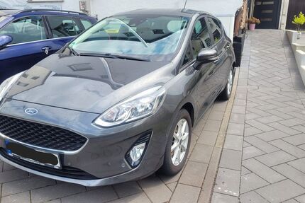 Ford Fiesta 95.770 km 8.900 &euro; Königswinter 53639