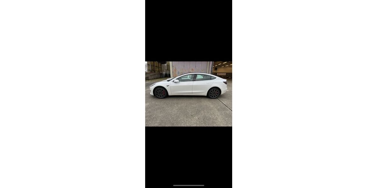 Tesla Model 3 125.000 km 25.600 &euro; Hemer 58675
