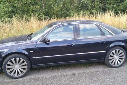 Audi A8 215.000 km 5.000 &euro; Wiesenthau 91369