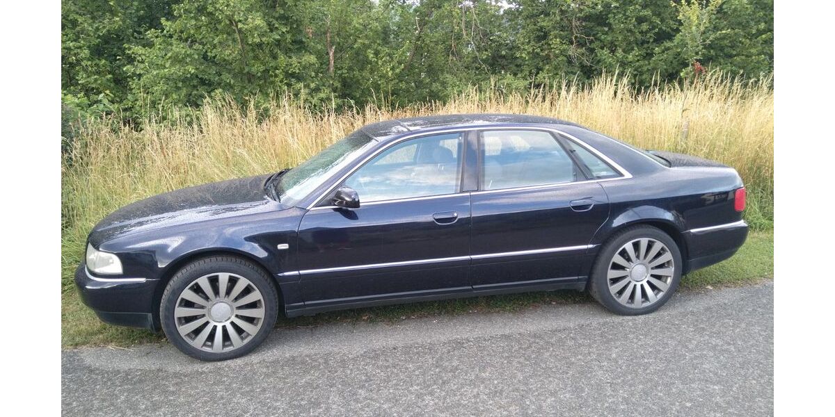 Audi A8 215.000 km 5.000 &euro; Wiesenthau 91369