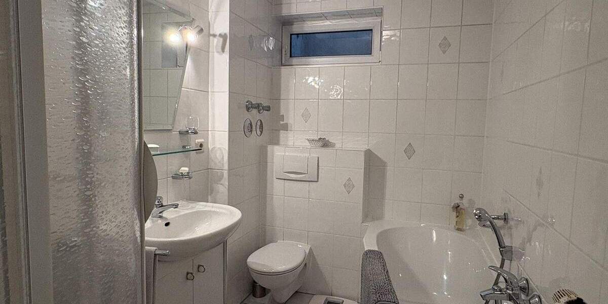 Etagenwohnung Moers Schwafheim - 3 Zimmer, 92 m&sup2;, 320.000&euro; | Angebot:25668377