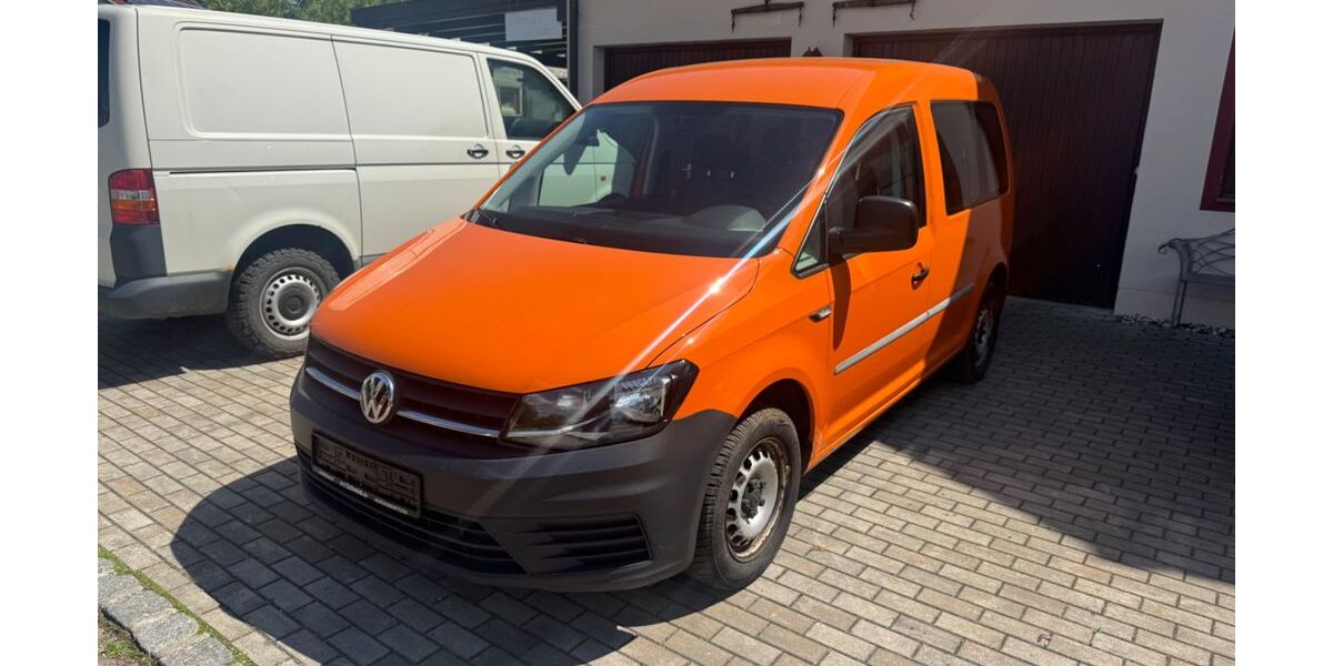 VW Caddy 163.900 km 9.900 &euro; Apfeldorf 86974