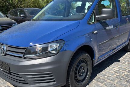 VW Caddy 121.742 km 12.480 &euro; Haßfurt 97437